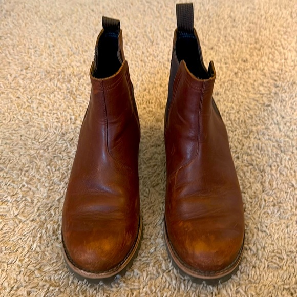 Chaco boots - Picture 1 of 5